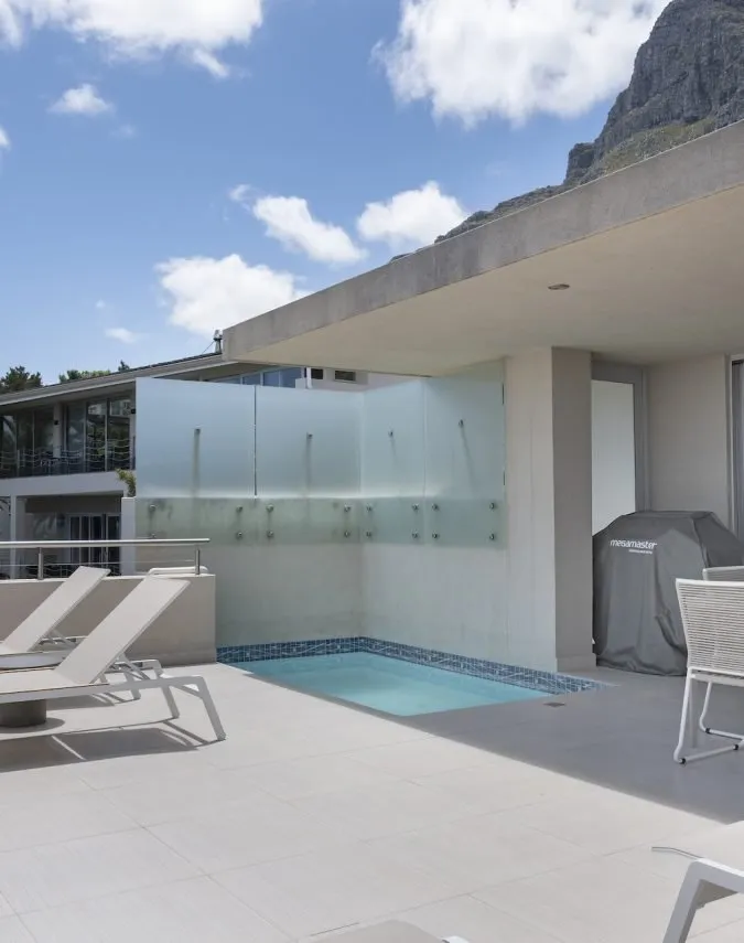 Camps Bay Grace